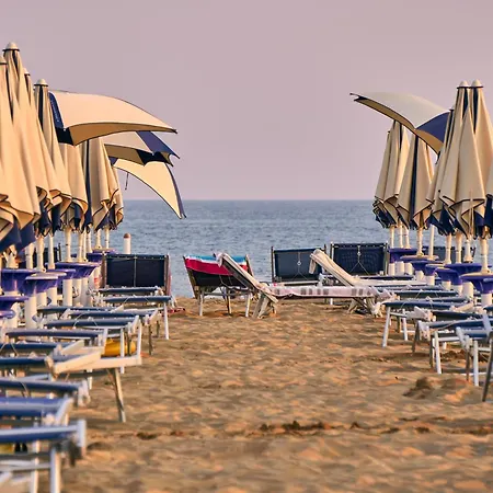 Beachside Flat With Shared Pool Porto Santa Margherita di Caorle